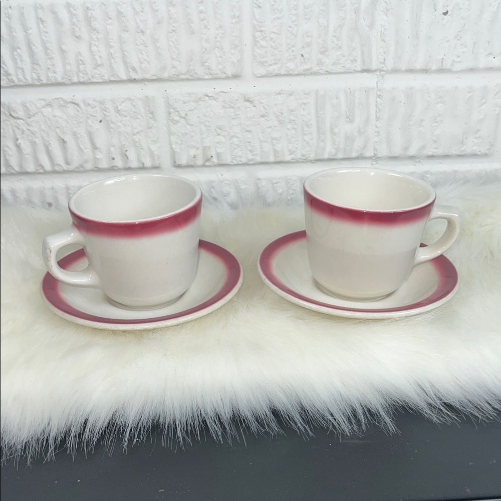 Vintage Homer Laughlin Red and White Tea Cup Set